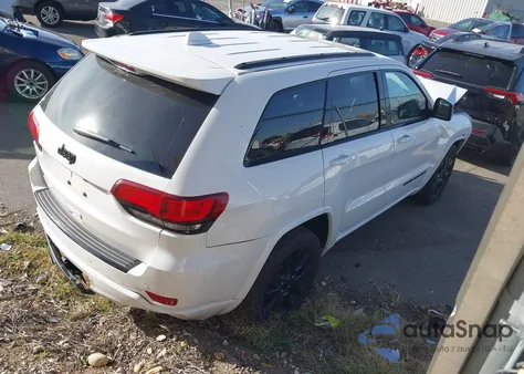 2017 Jeep Grand Cherokee Altitude 4X4 from USA, damaged, VIN 1C4RJFAG9HC807324